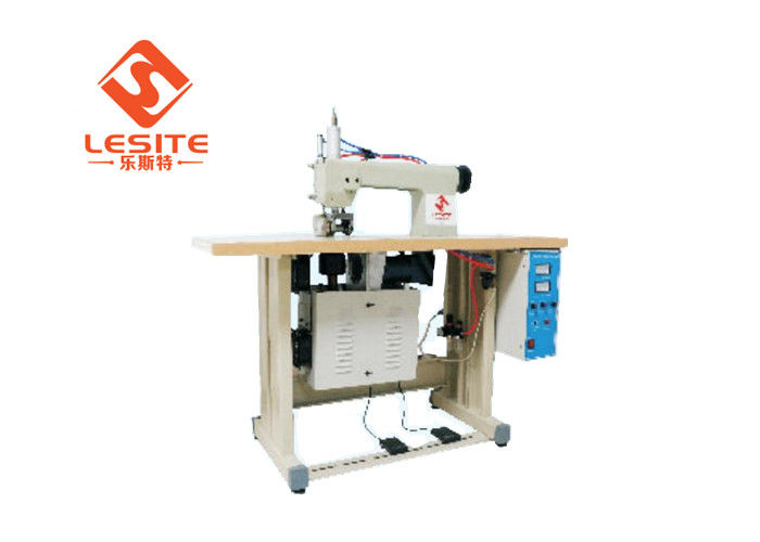 LESITE 6A Máquina de fabricação de filtros de ar de vedação térmica para sacos de filtro