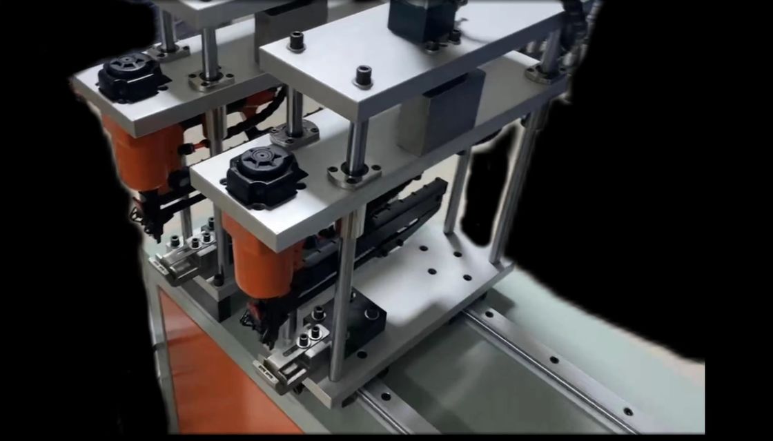 Máquina de fabricação de filtros de PU de 800 mm para moldura interna