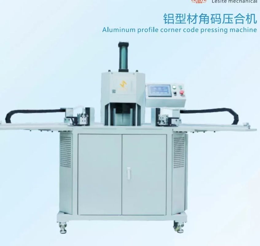 Máquina de moldagem de armação interna de filtro de ar industrial semiautomática